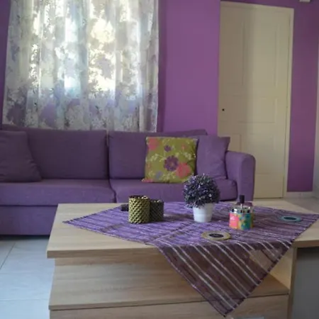 Mauve *